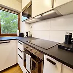 Ruhige Seemoewe Mit Balkon - Ideal Fuer Paare & Radurlauber *