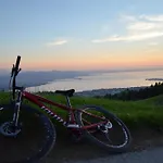 Ruhige Seemoewe Mit Balkon - Ideal Fuer Paare & Radurlauber Radolfzell am Bodensee