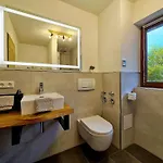Ruhige Seemoewe Mit Balkon - Ideal Fuer Paare & Radurlauber Apartman