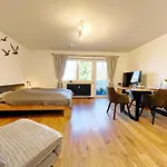 Appartement Ruhige Seemoewe Mit Balkon - Ideal Fuer Paare & Radurlauber Radolfzell am Bodensee