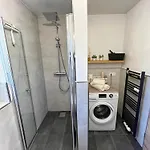 Appartement Ruhige Seemoewe Mit Balkon - Ideal Fuer Paare & Radurlauber Radolfzell am Bodensee
