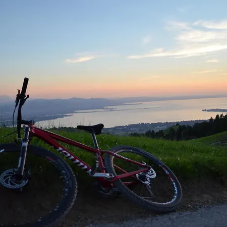 Ruhige Seemoewe Mit Balkon - Ideal Fuer Paare & Radurlauber Radolfzell am Bodensee