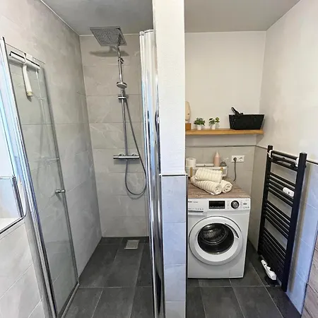 Appartement Ruhige Seemoewe Mit Balkon - Ideal Fuer Paare & Radurlauber Radolfzell am Bodensee