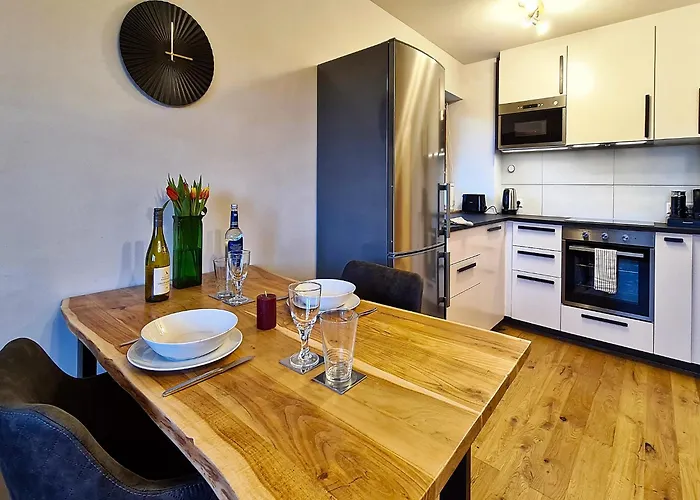 Seemoewe - Moderner Komfort Mit Balkon & Wlan Am Bodensee * Radolfzell am Bodensee